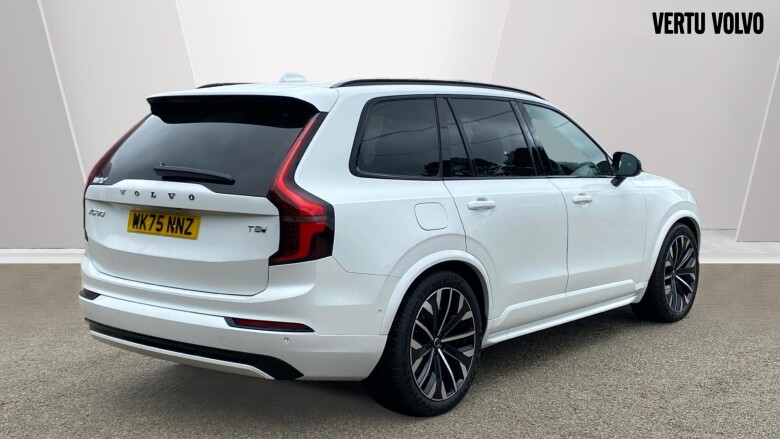 Volvo XC90 2.0 T8 PHEV Ultra Dark 5dr AWD Geartronic Estate